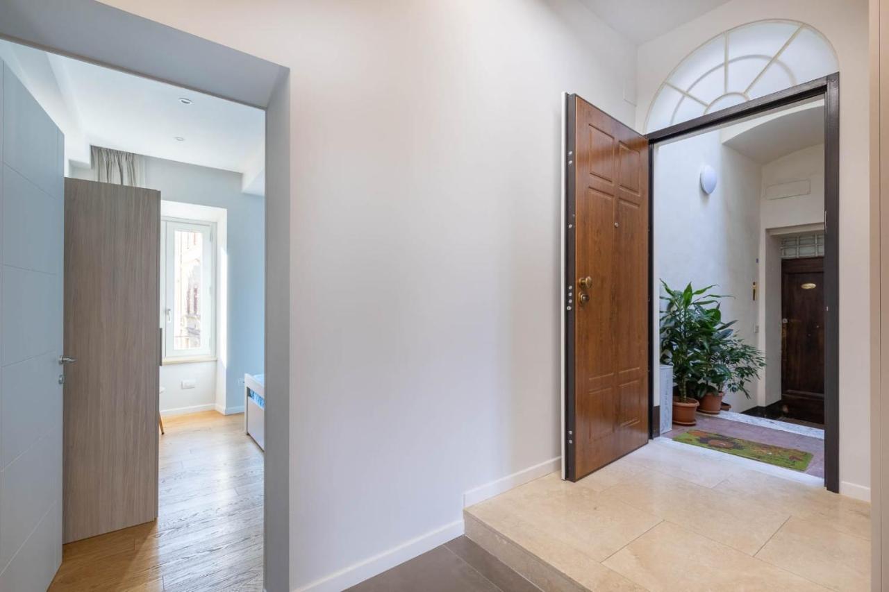 Siena Historic Center Stylish Flat With Balcony! Apartamento Exterior foto