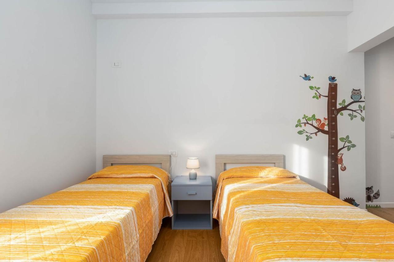 Siena Historic Center Stylish Flat With Balcony! Apartamento Exterior foto